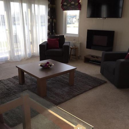 Luxury Lodge At Haggerston Castle Beal Ngoại thất bức ảnh