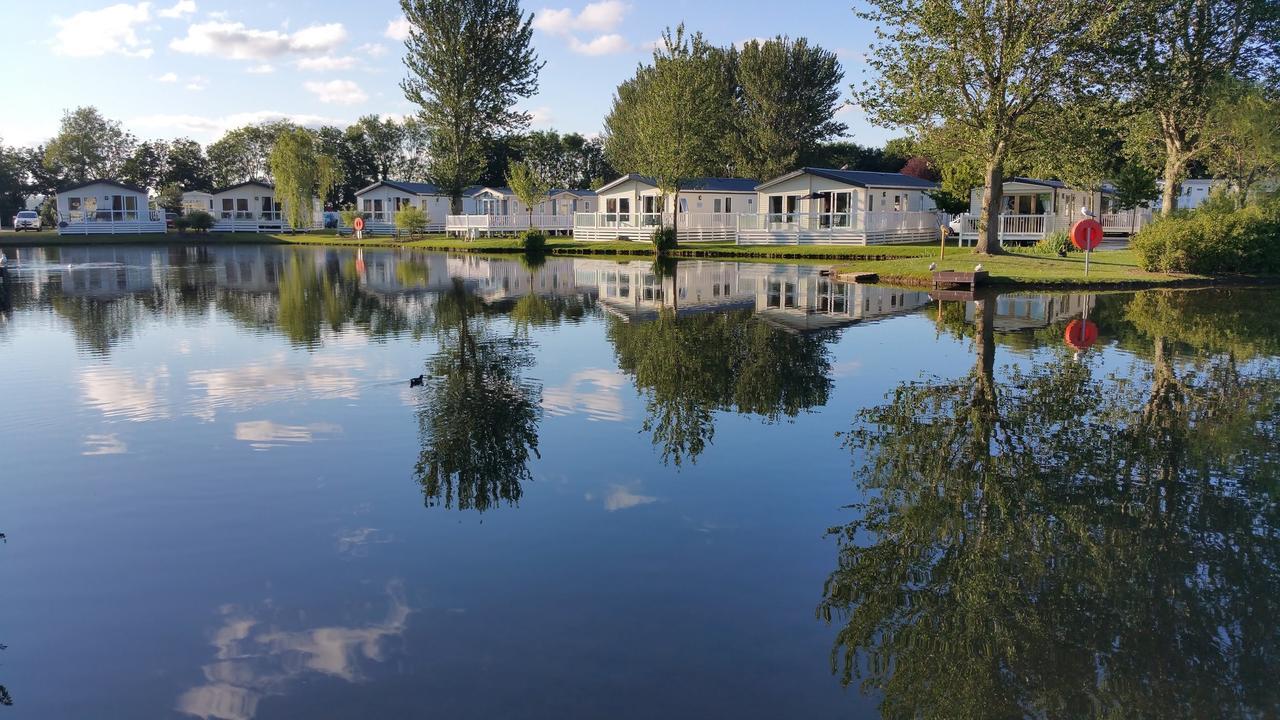 Luxury Lodge At Haggerston Castle Beal Ngoại thất bức ảnh
